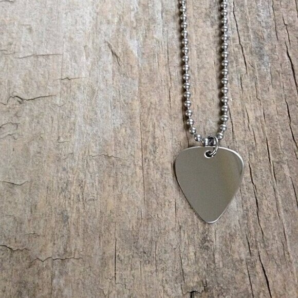 24 INCHES Shiny Mirror Stainless Steel Guitar Pick Necklace - Picture 4 of 8
